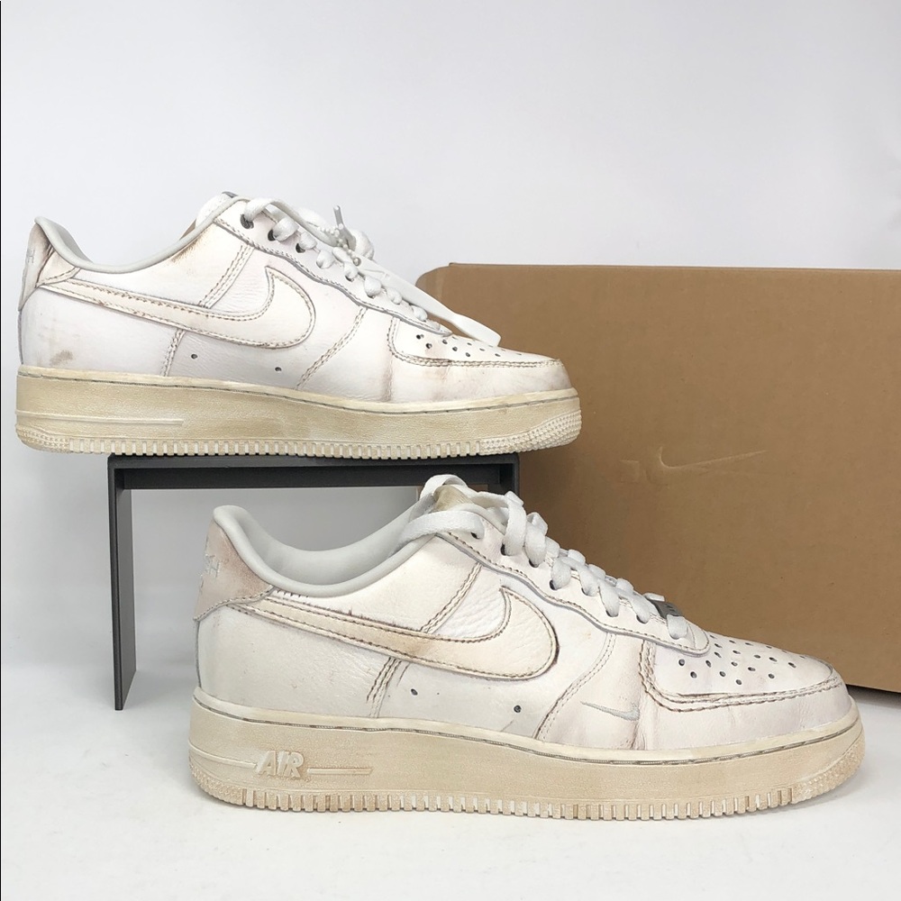 Nike Air Force 1 Dirty Triple White .Swoosh HJ9346-100 Mens Shoes - Size 9